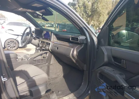 2025 Toyota Tacoma Sr5 z USA, uszkodzony, nr VIN 3TMKB5FN7SM033810